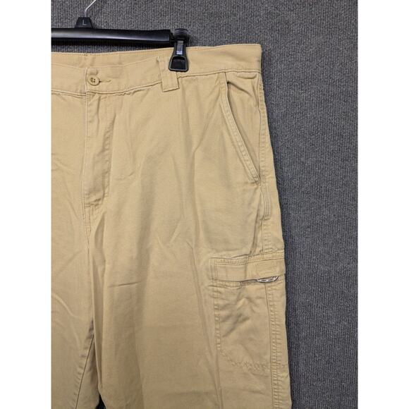LL Bean Cargo Pants Mens 38x32 Khaki Tan Cotton Canvas Standard Fit - Picture 2 of 10
